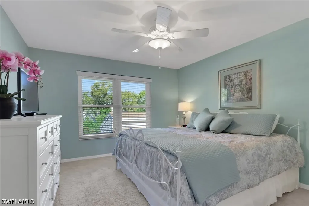 424 Foxtail Court Naples FL 34104