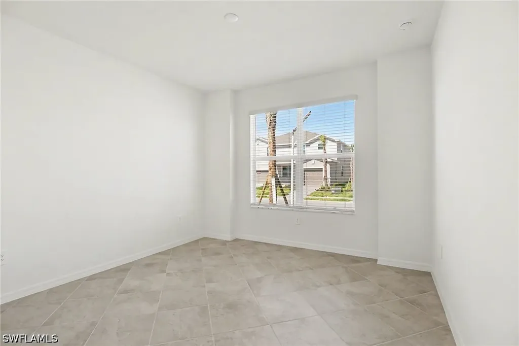 18850 River Burst Court North Fort Myers FL 33917