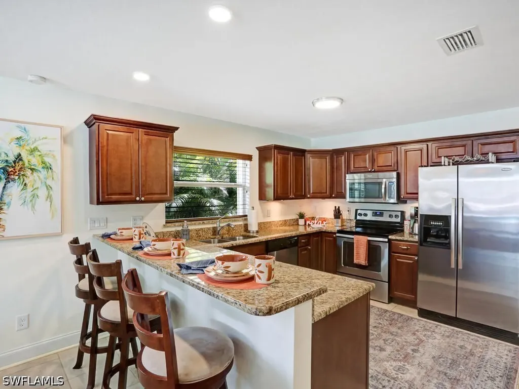 625 97th Avenue N Naples FL 34108