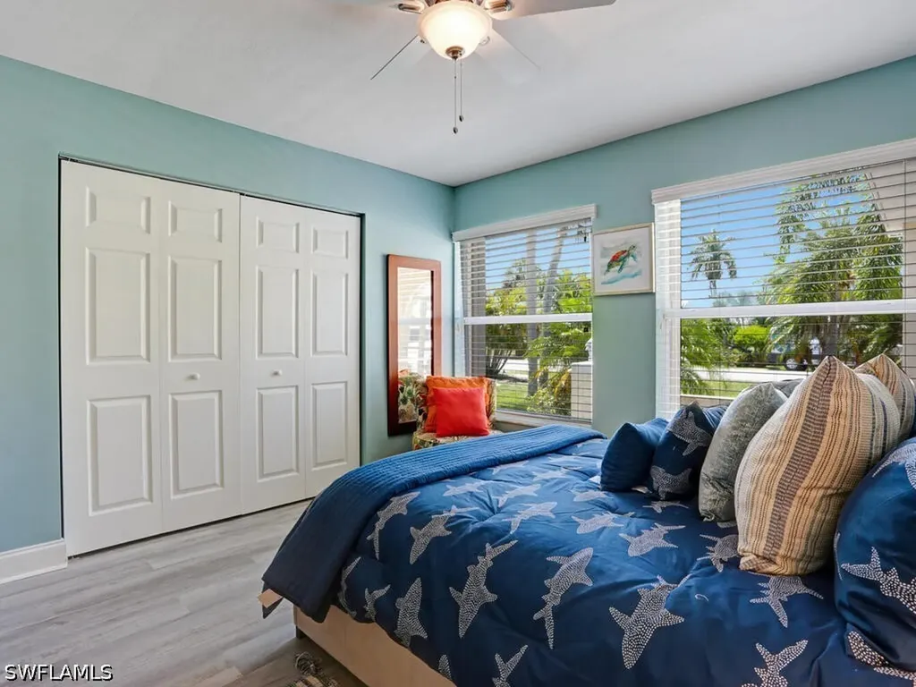 625 97th Avenue N Naples FL 34108
