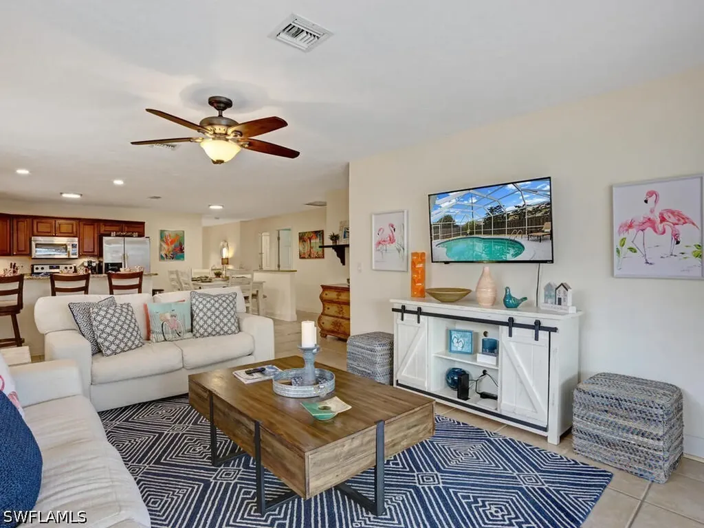 625 97th Avenue N Naples FL 34108