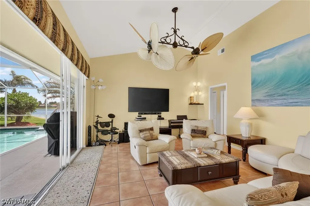 1954 Terrazzo Lane Naples FL 34104