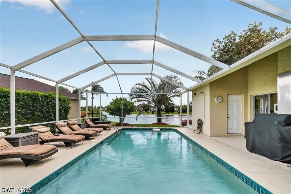 1954 Terrazzo Lane Naples FL 34104