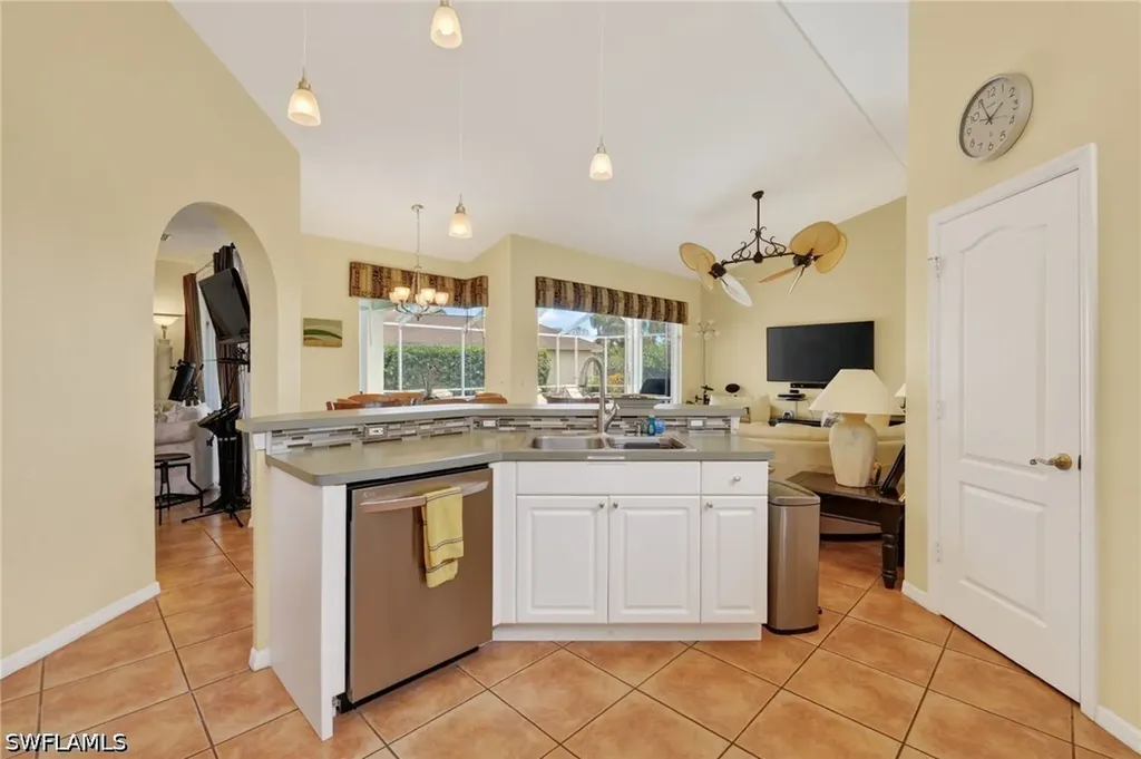 1954 Terrazzo Lane Naples FL 34104