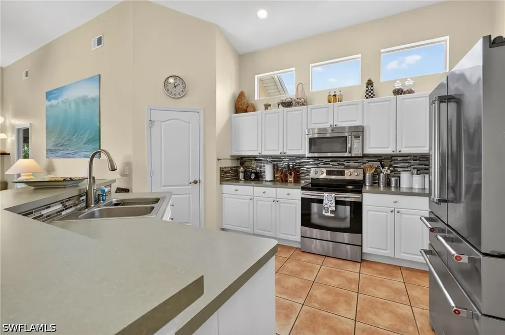 1954 Terrazzo Lane Naples FL 34104