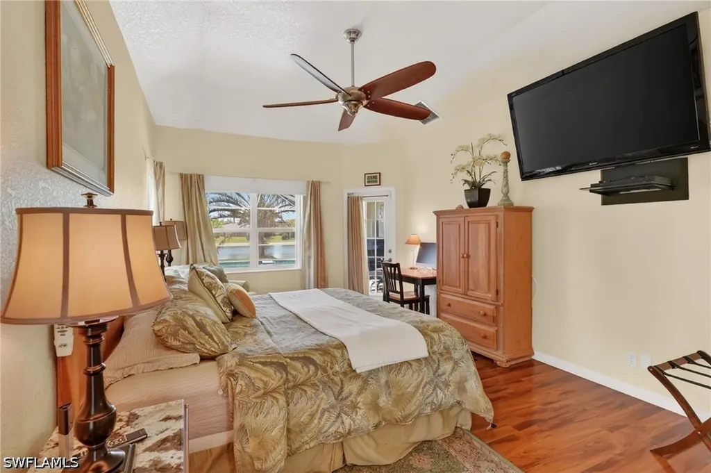 1954 Terrazzo Lane Naples FL 34104