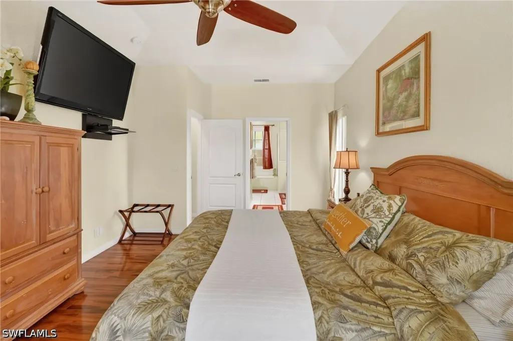 1954 Terrazzo Lane Naples FL 34104