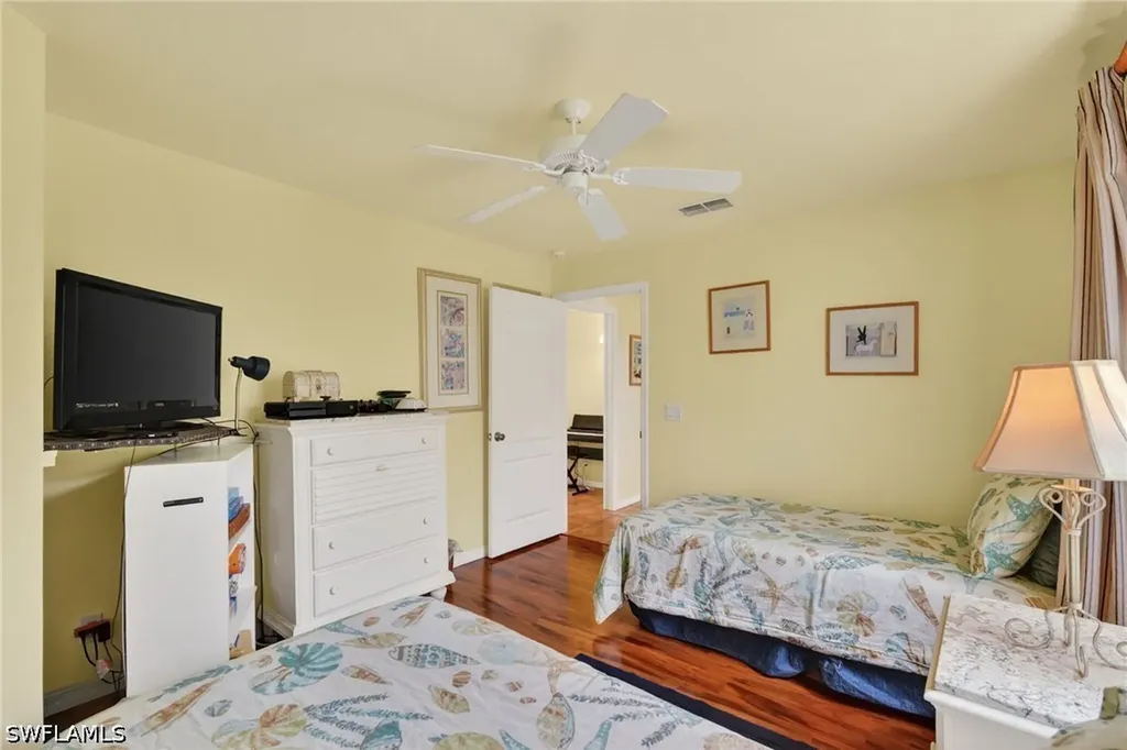 1954 Terrazzo Lane Naples FL 34104