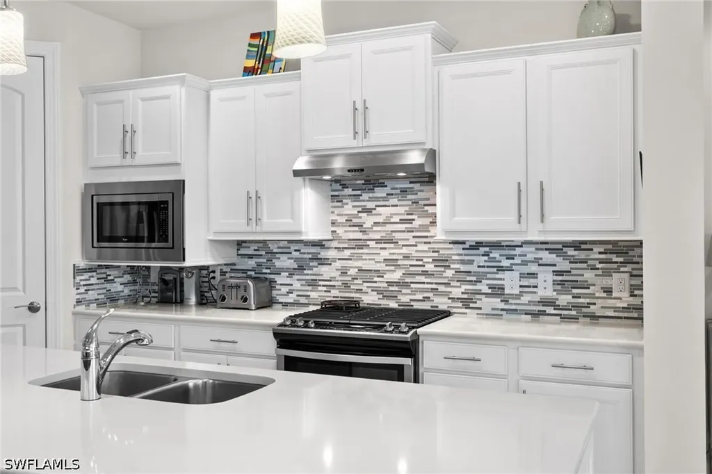 20075 Tavernier Drive Estero FL 33928