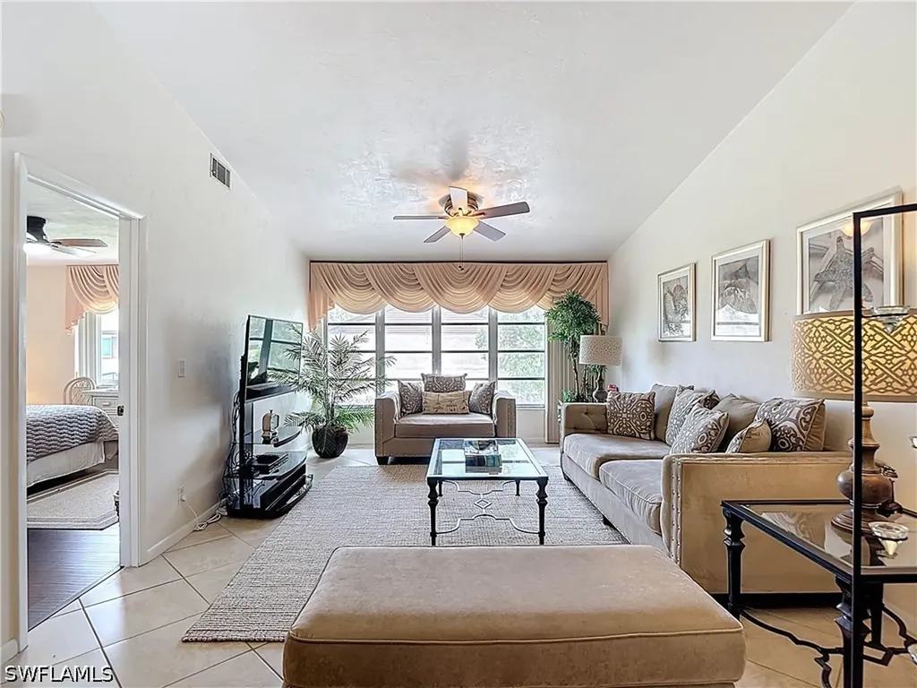 3511 Antarctic Circle Naples FL 34112