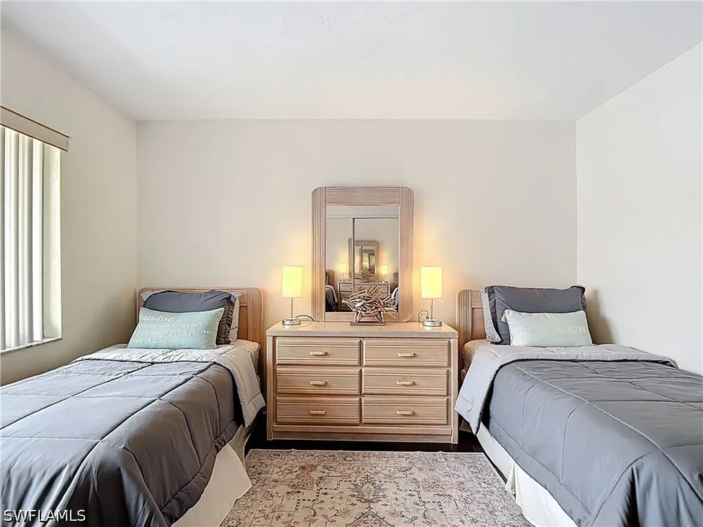 3511 Antarctic Circle Naples FL 34112