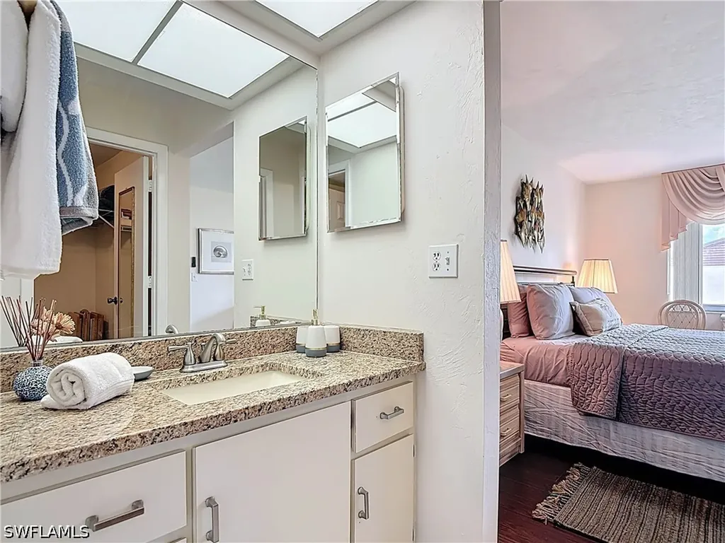 3511 Antarctic Circle Naples FL 34112