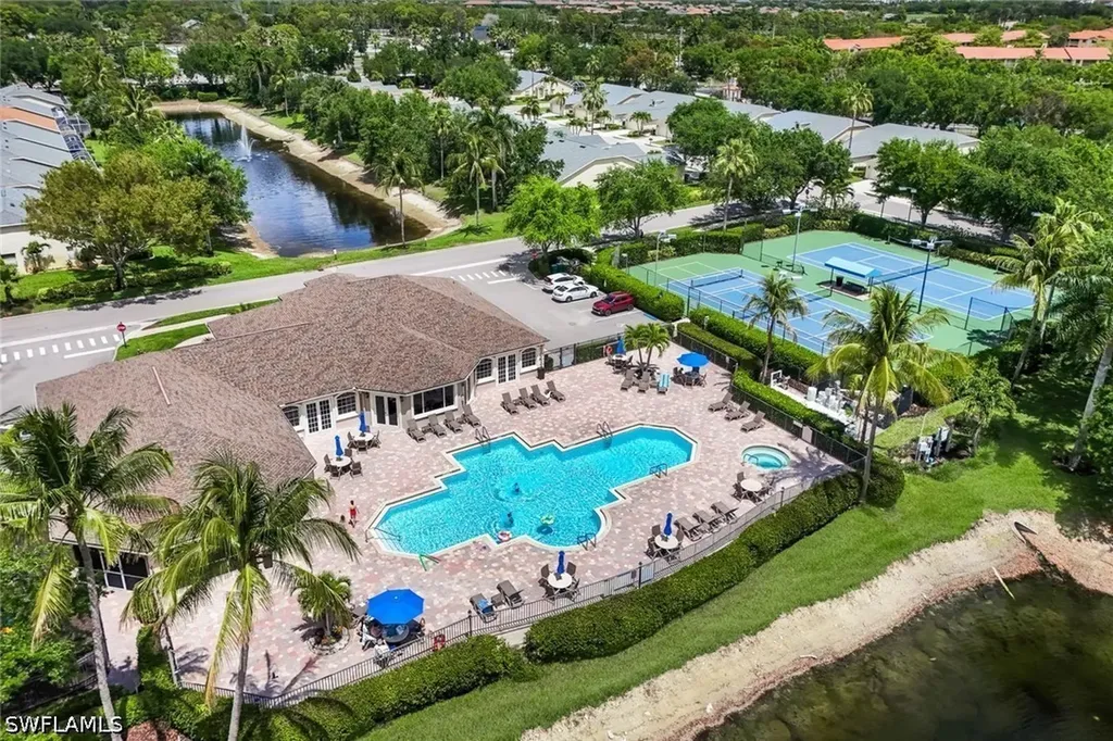 8612 Ibis Cove Circle Naples FL 34119