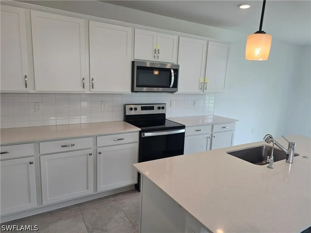 1437 Weeping Willow Court Cape Coral FL 33909