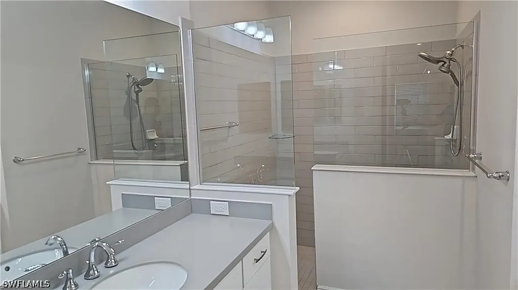 2305 Ariane Drive Naples FL 34112
