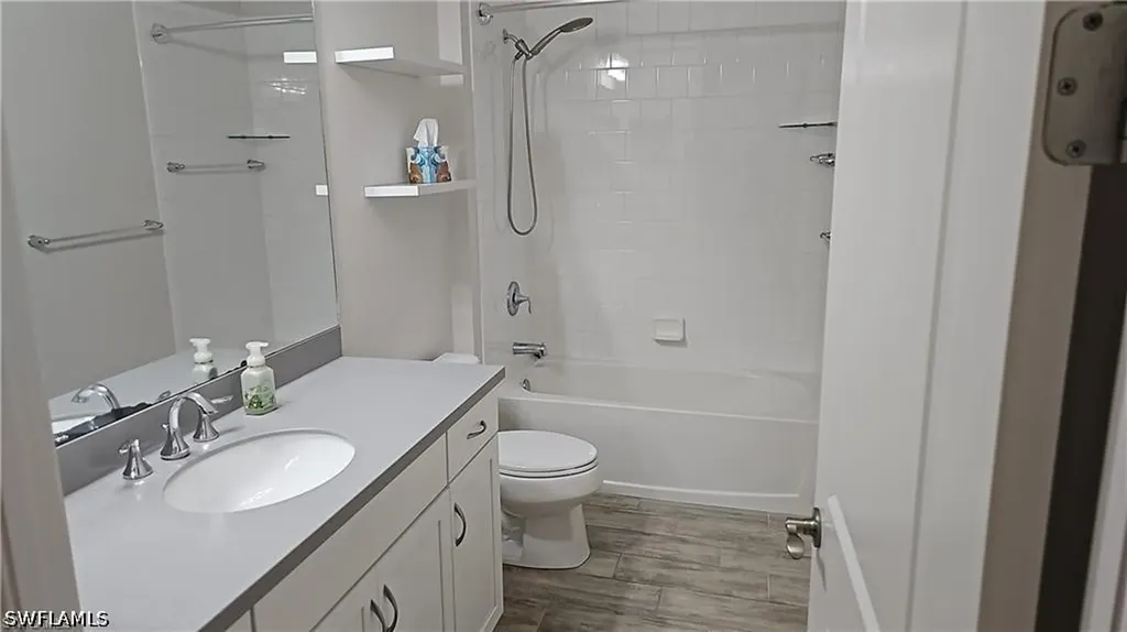 2305 Ariane Drive Naples FL 34112