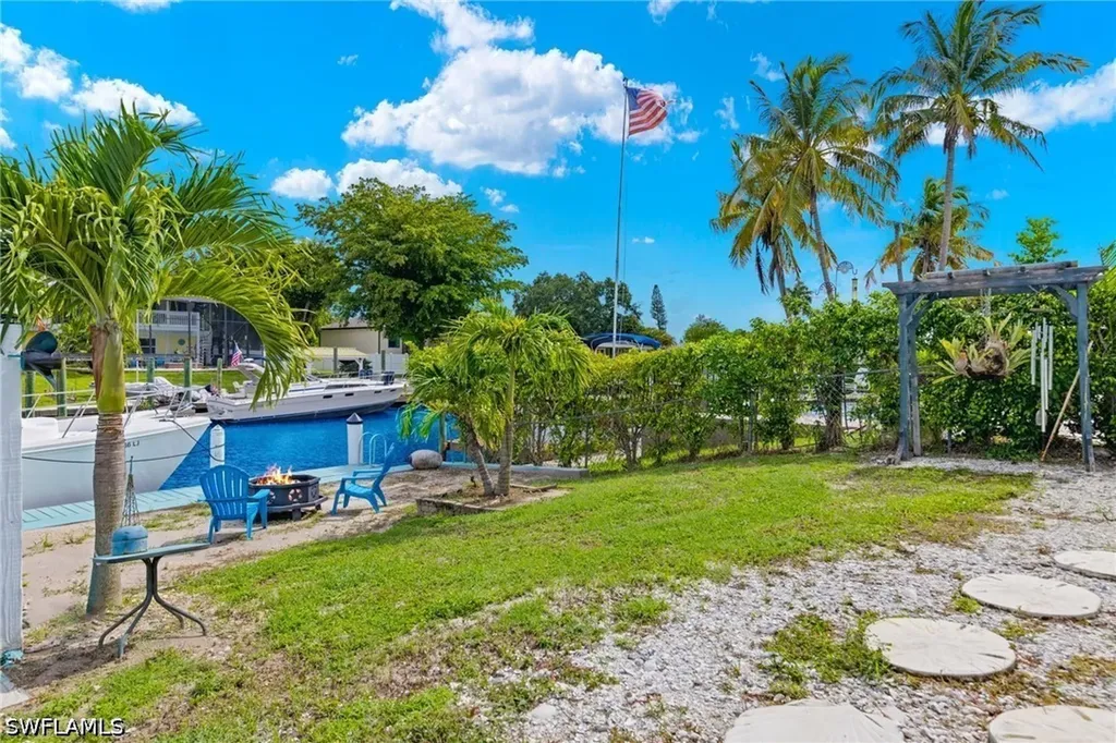 13527 Marquette Boulevard Fort Myers FL 33905
