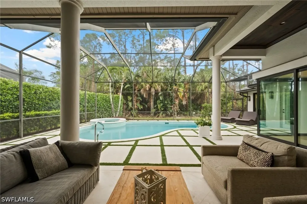 9833 Clear Lake Circle Naples FL 34109