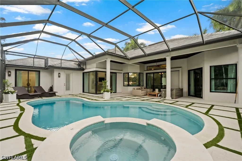 9833 Clear Lake Circle Naples FL 34109