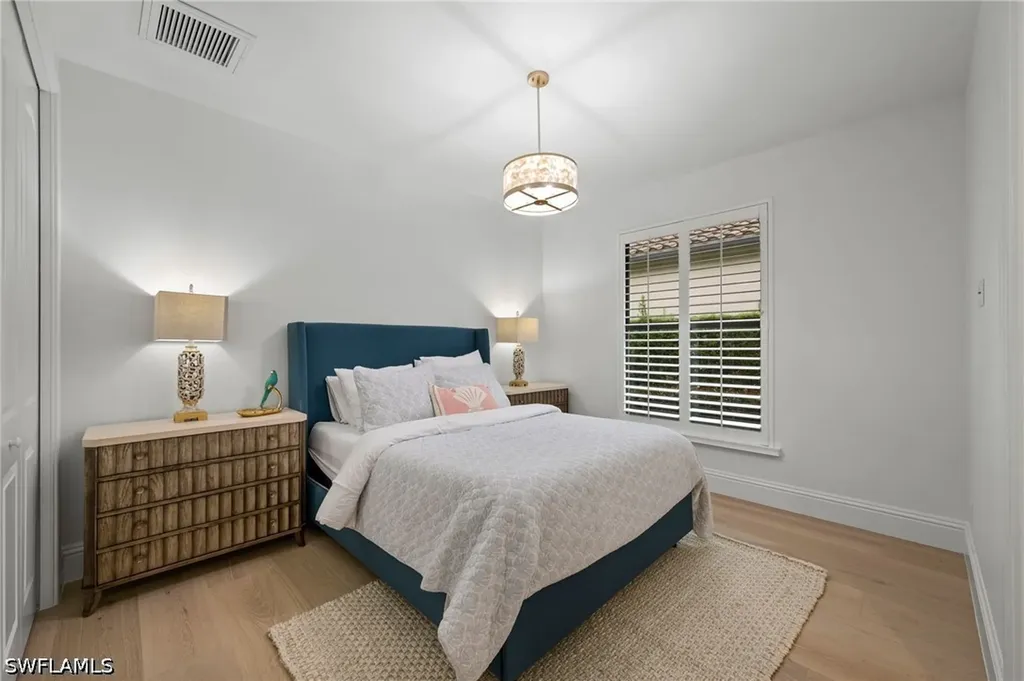9833 Clear Lake Circle Naples FL 34109
