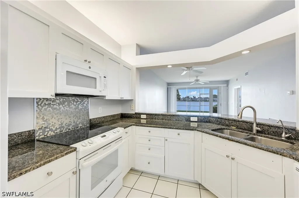 3490 W Crown Pointe Boulevard Naples FL 34112