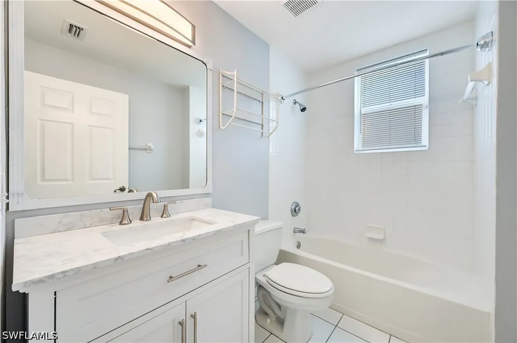 3490 W Crown Pointe Boulevard Naples FL 34112