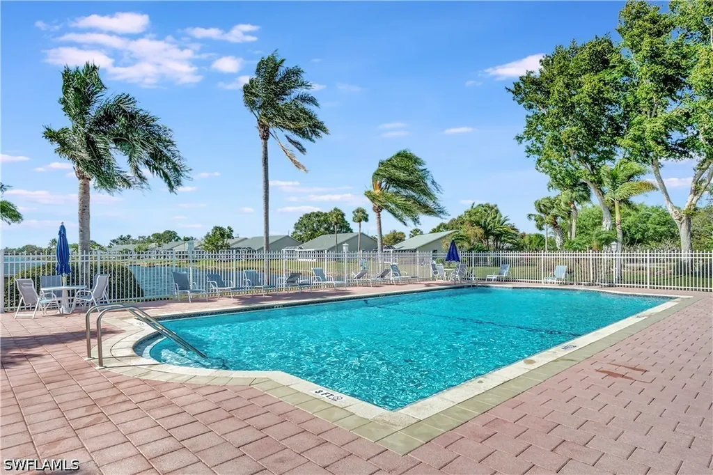3490 W Crown Pointe Boulevard Naples FL 34112
