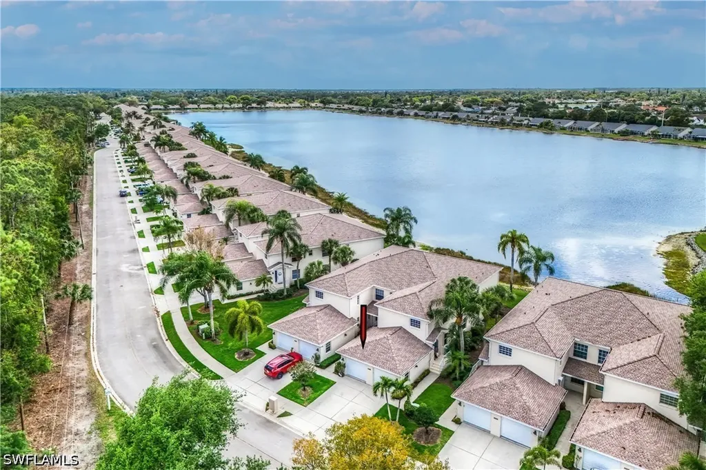 3490 W Crown Pointe Boulevard Naples FL 34112