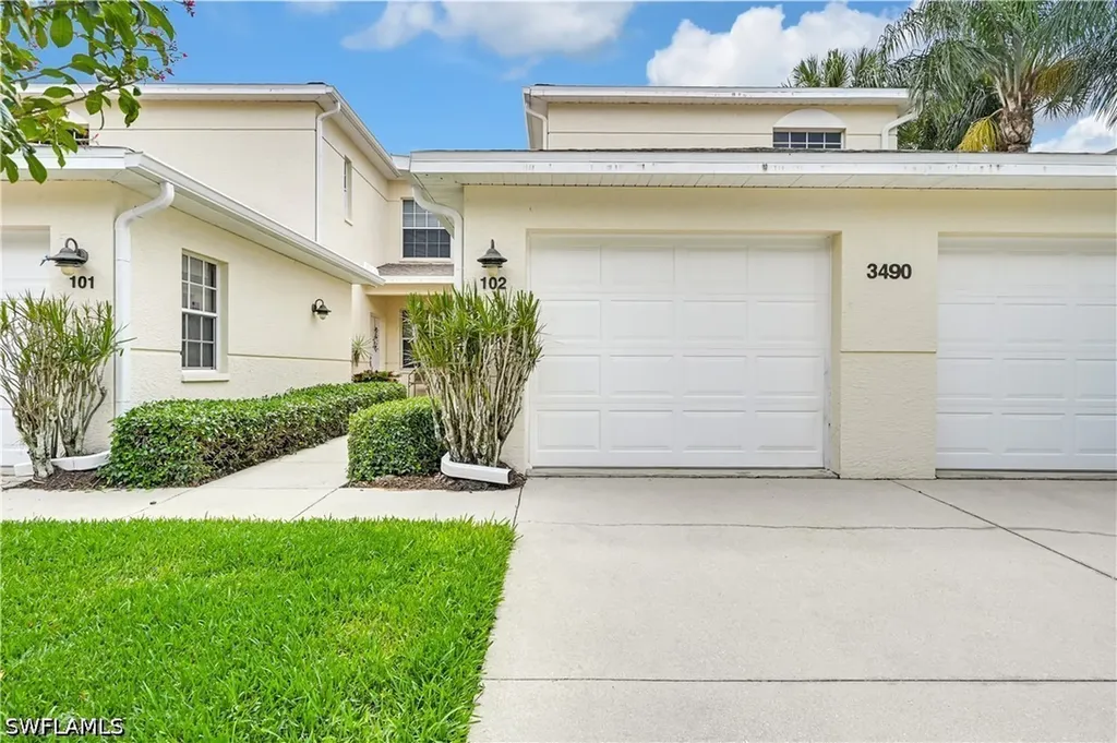 3490 W Crown Pointe Boulevard Naples FL 34112