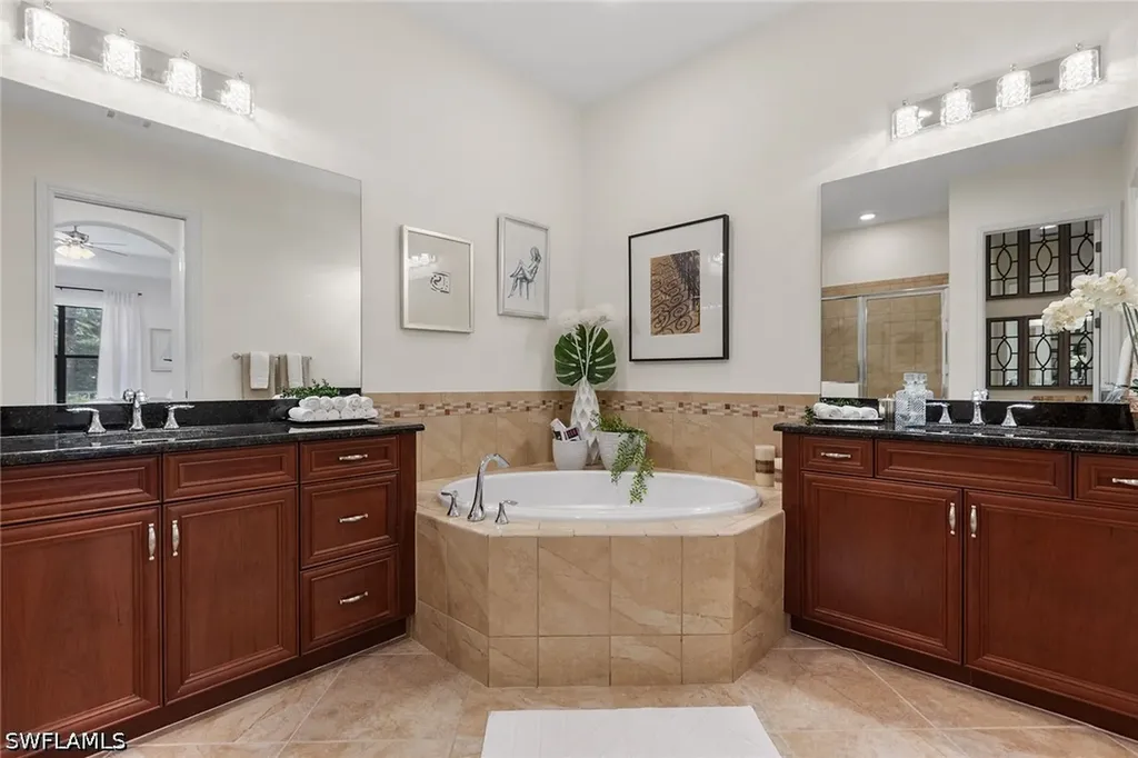 7393 Moorgate Point Way Naples FL 34113
