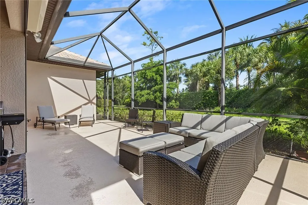 7393 Moorgate Point Way Naples FL 34113