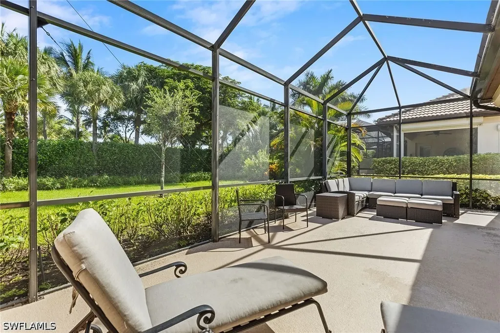 7393 Moorgate Point Way Naples FL 34113