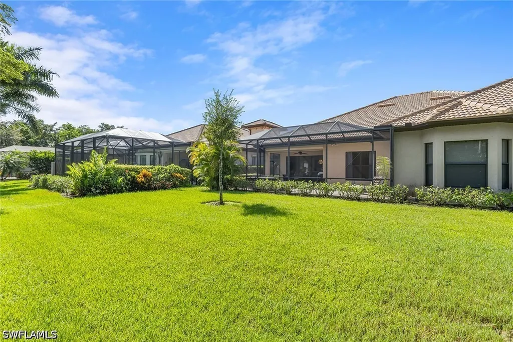 7393 Moorgate Point Way Naples FL 34113