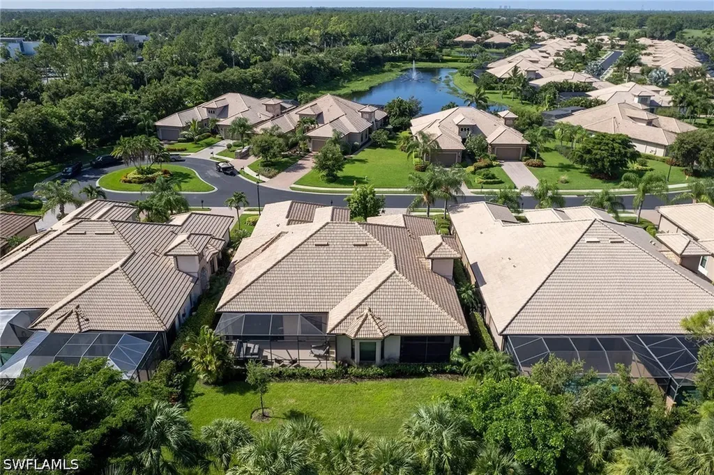 7393 Moorgate Point Way Naples FL 34113