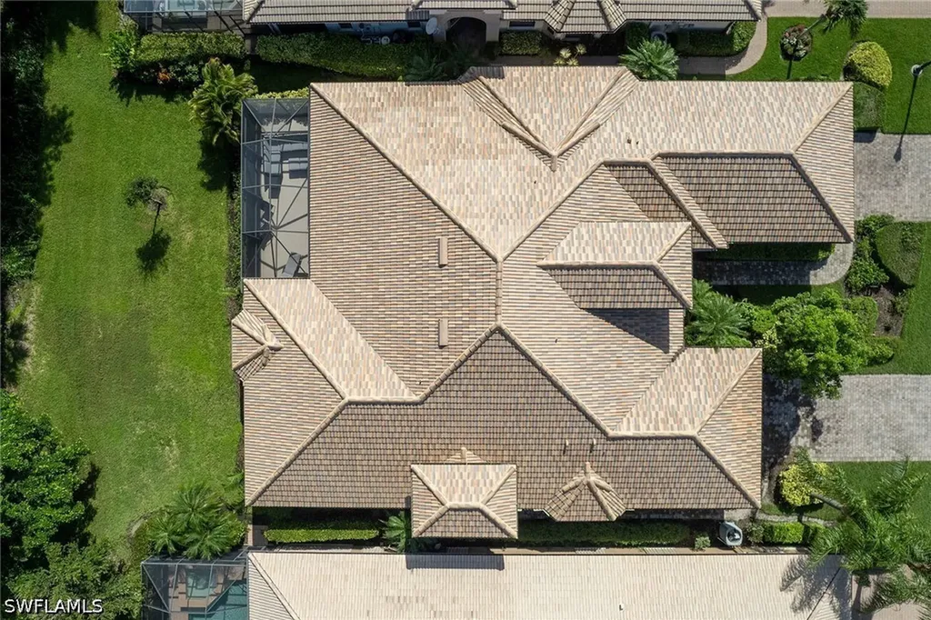 7393 Moorgate Point Way Naples FL 34113