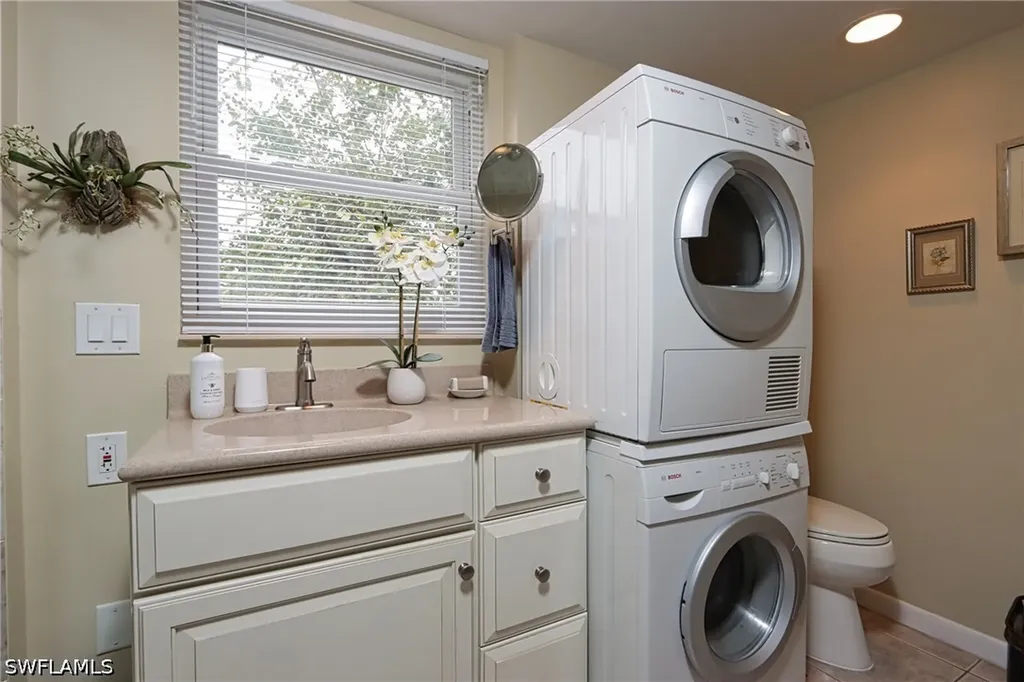 940 3rd Street S Naples FL 34102