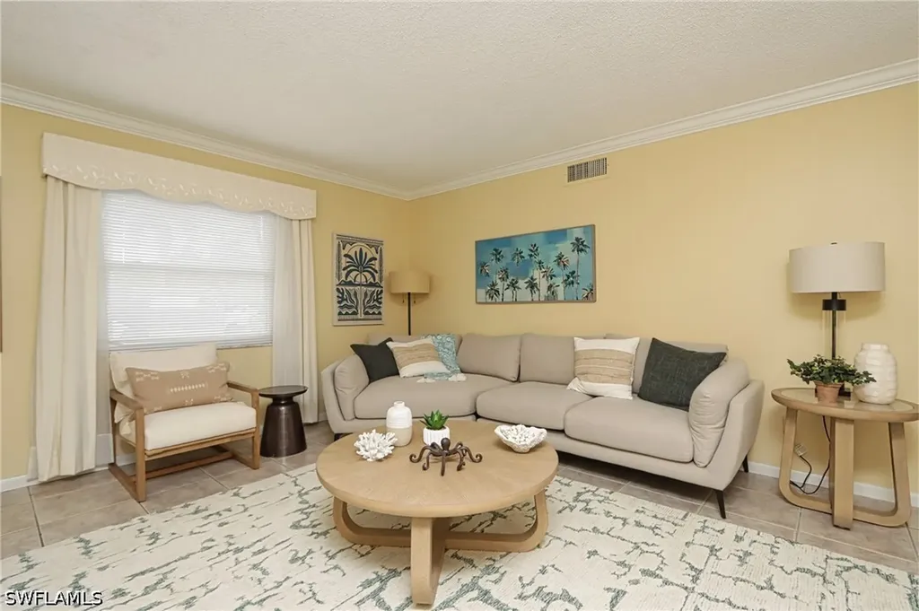 940 3rd Street S Naples FL 34102