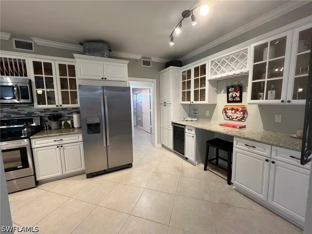 8125 Celeste Drive Naples FL 34113