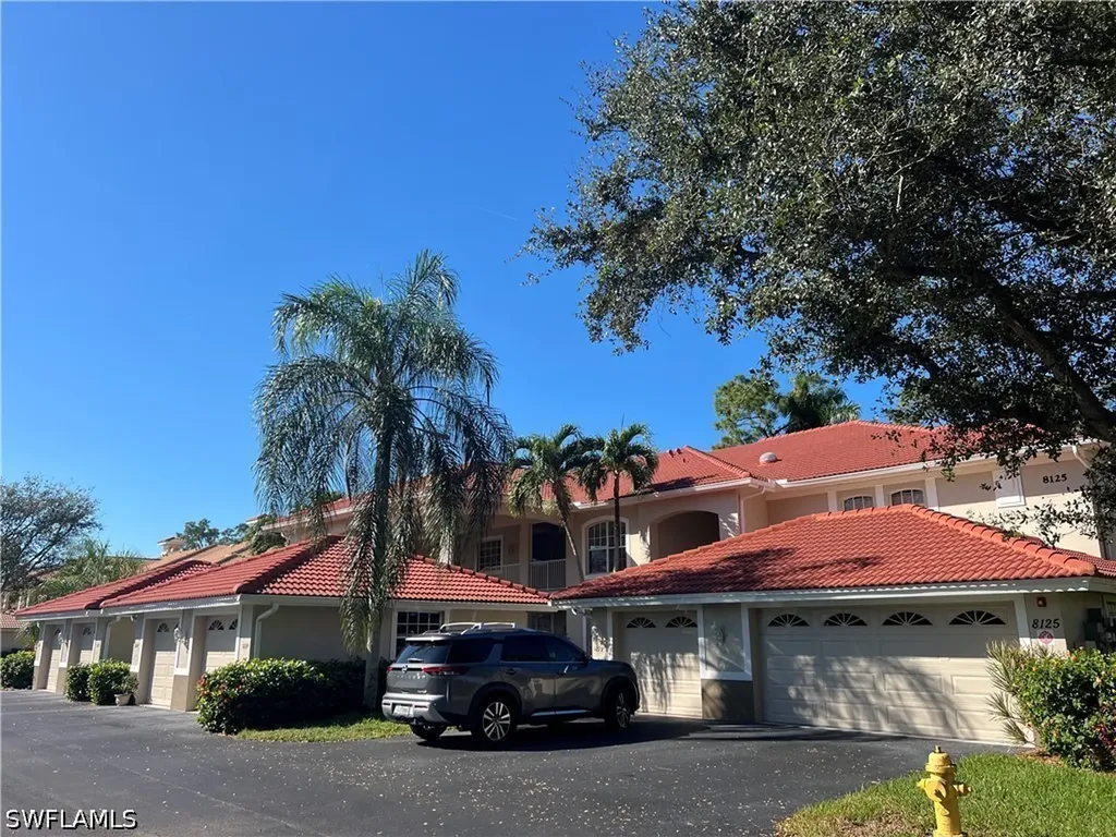 8125 Celeste Drive Naples FL 34113