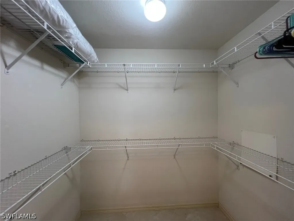 8125 Celeste Drive Naples FL 34113