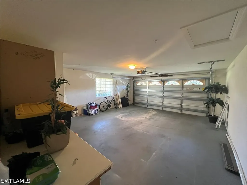 8125 Celeste Drive Naples FL 34113