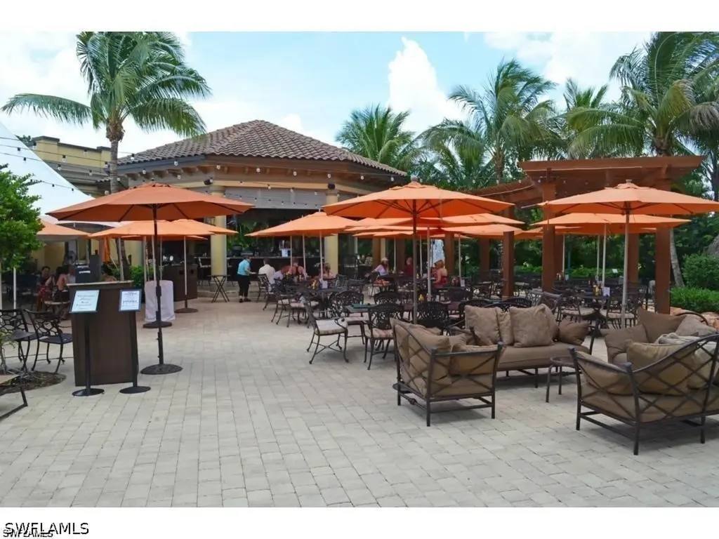 8125 Celeste Drive Naples FL 34113