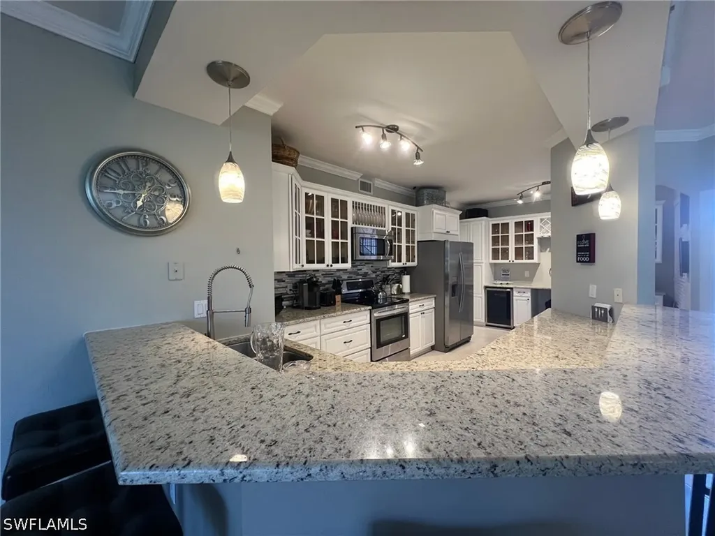 8125 Celeste Drive Naples FL 34113
