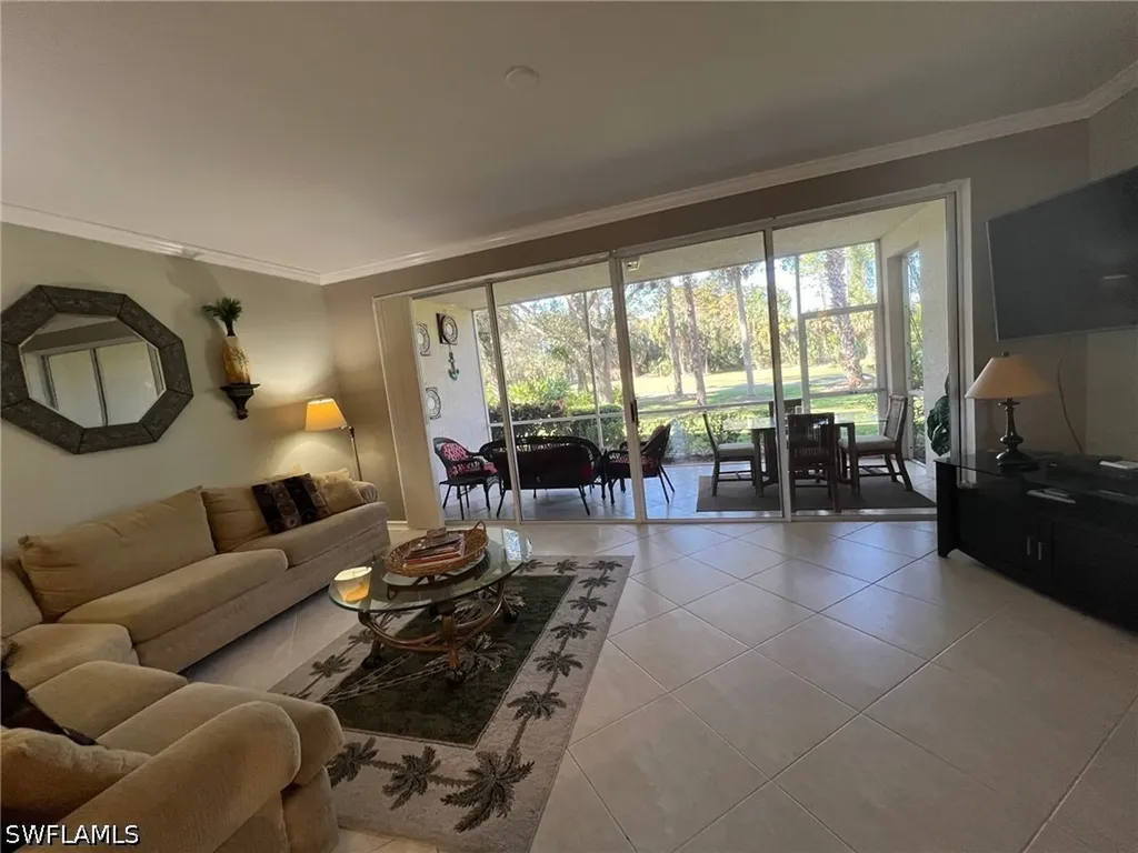 8125 Celeste Drive Naples FL 34113