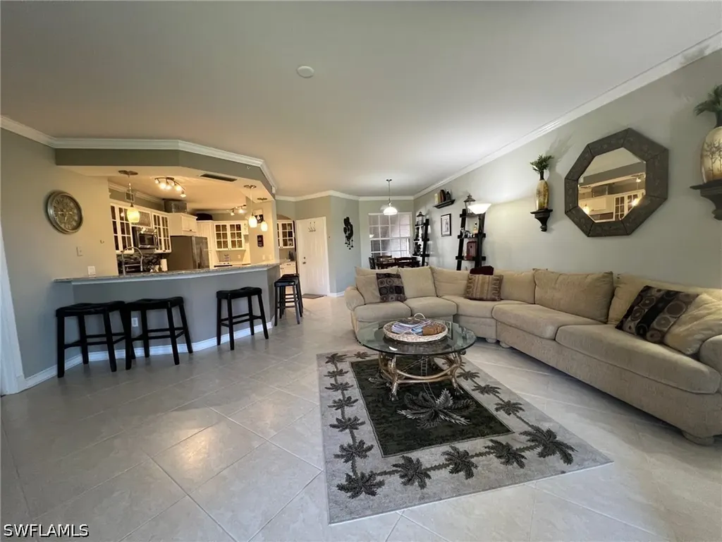 8125 Celeste Drive Naples FL 34113