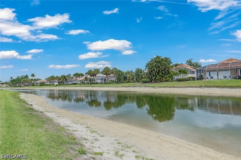 4142 Los Altos Court Naples FL 34109