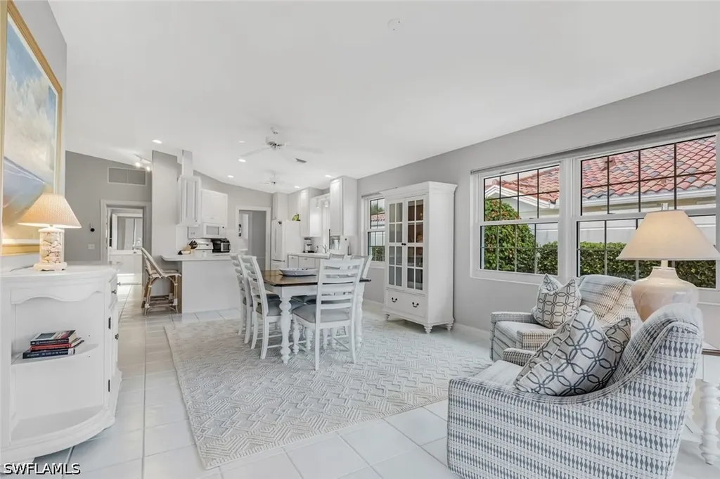 4142 Los Altos Court Naples FL 34109