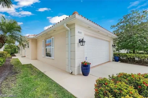 4142 Los Altos Court Naples FL 34109