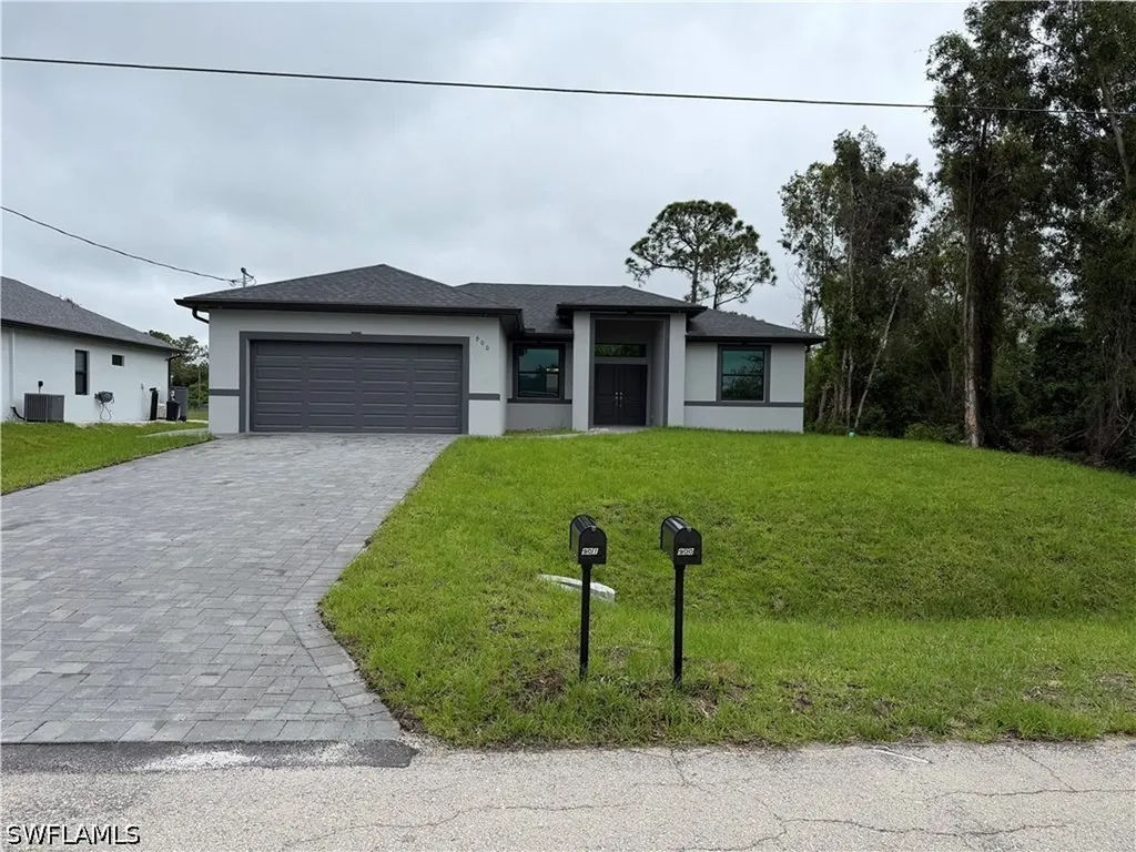900 Alaska Avenue Lehigh Acres FL 33971