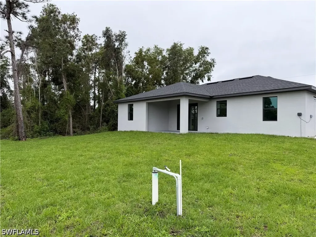 900 Alaska Avenue Lehigh Acres FL 33971